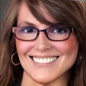 Meet your Posher, Kelli